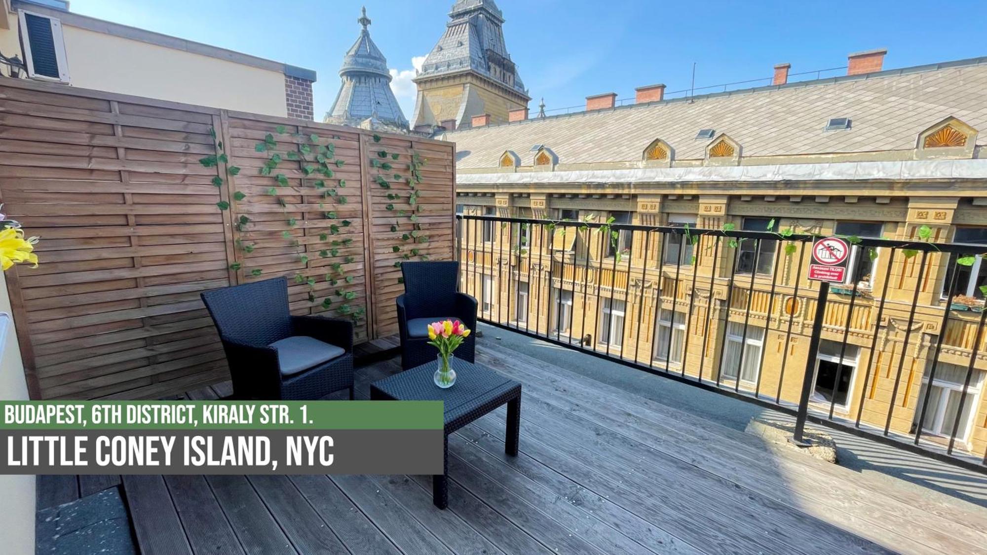 Little Americas New York Rooftop Terrace